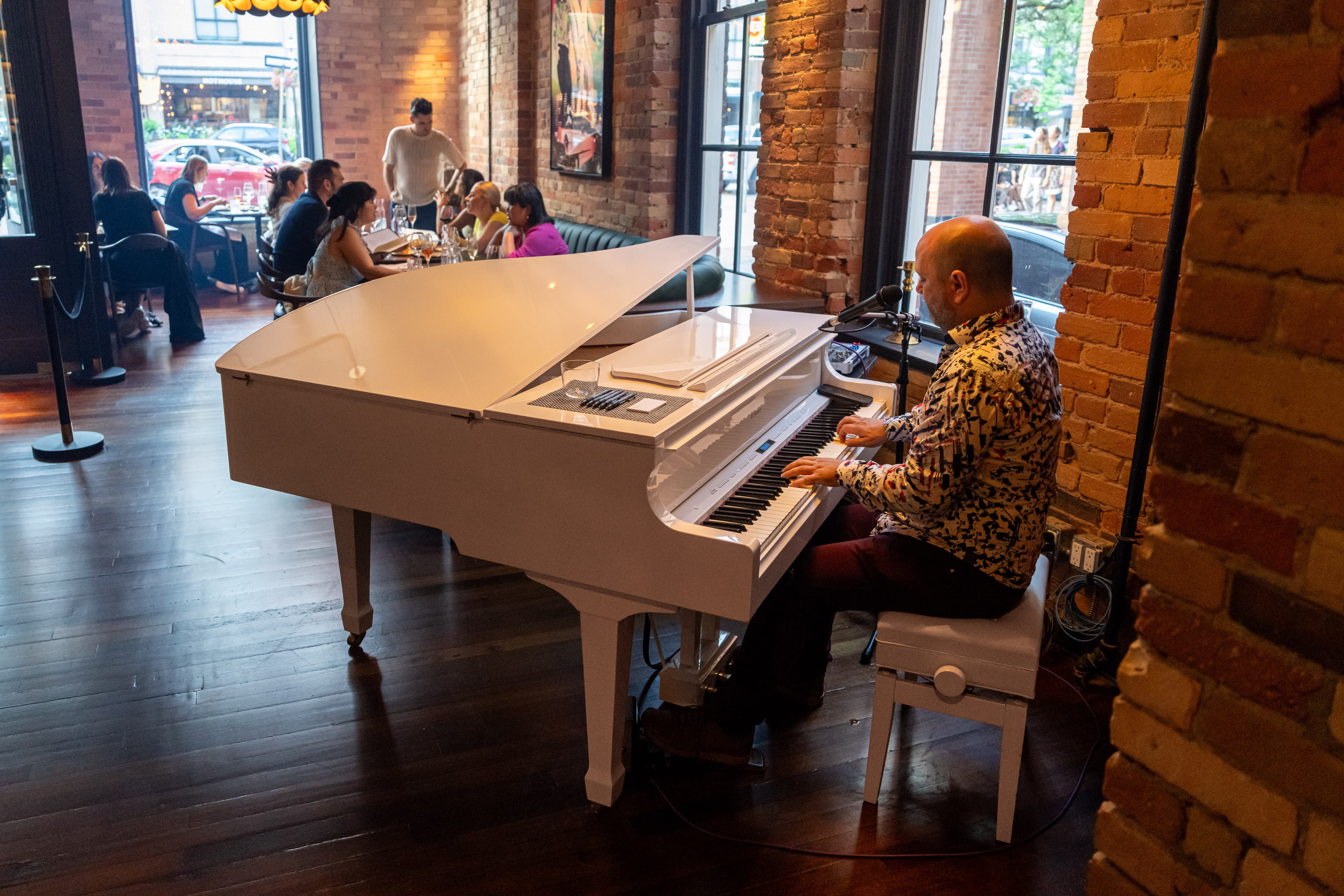 Mother’s Day Piano Brunch at The Berczy Tavern, Toronto